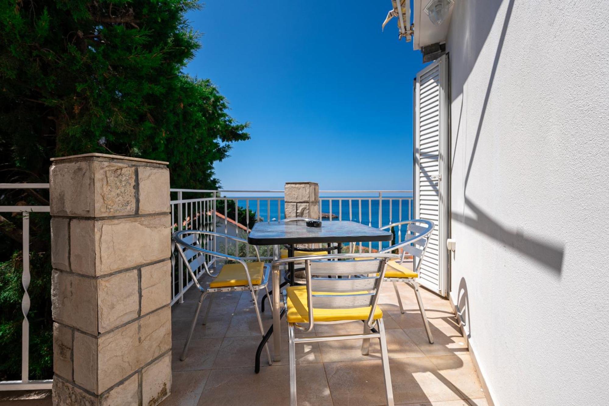 Sun Rose Apartments سفيتي ستيفان الغرفة الصورة